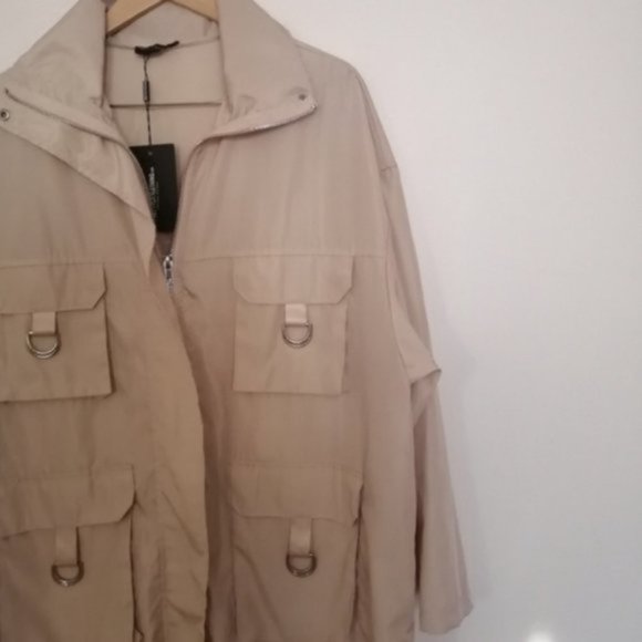 PrettyLittleThing Stone Pocket Detail Oversized Jacket - Picture 9 of 15